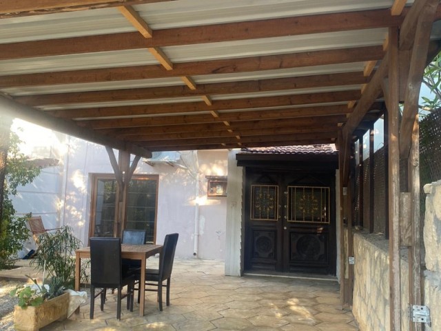 3+1 detached house for rent in the center of Kyrenia ** 