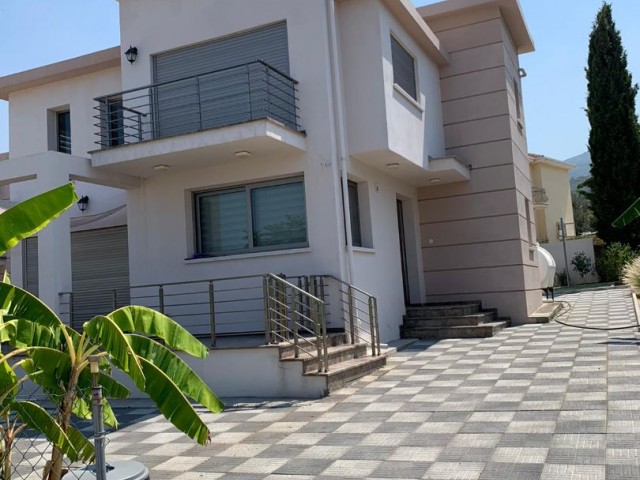 Yeşiltepe/İlgaz'da kiralık 2+1 lüks villa