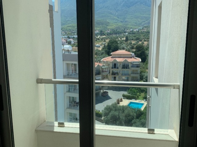 2+1 Luxuswohnung zur Miete im Zentrum von Kyrenia ** 