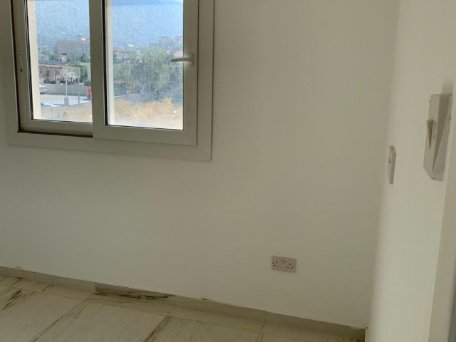 3+1 loft Wohnung zum Verkauf in Alsancak, Erdgeschoss!!! ** 