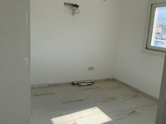 3+1 loft Wohnung zum Verkauf in Alsancak, Erdgeschoss!!! ** 