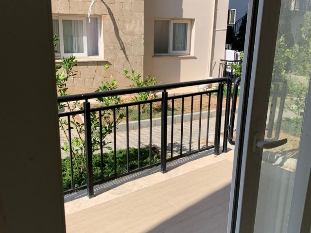 3+1 loft Wohnung zum Verkauf in Alsancak, Erdgeschoss!!! ** 