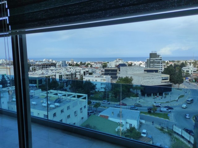 2 + 1 apartment for rent in Kyrenia center ** 