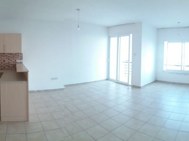 2+1 apartment for sale in Alsancak, Shock PRİCE!!!!