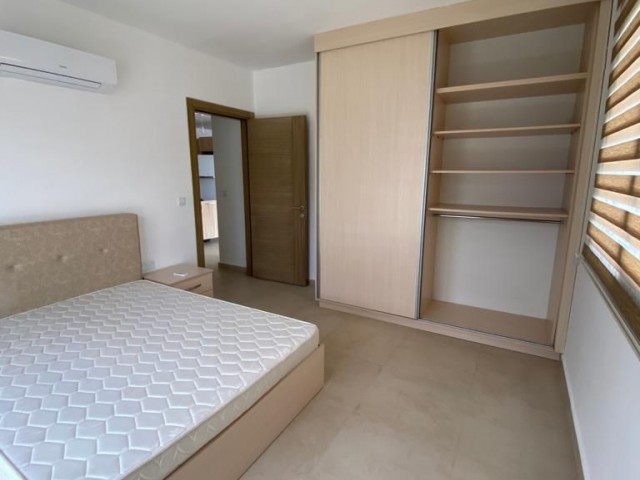 2+1 apartment for rent in center of Kyrenia, Kar market area