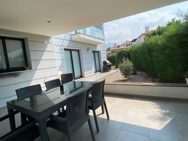 3+1 vılla for Daily Rent in Esentepe