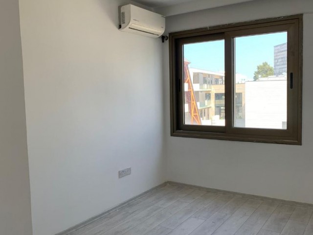 3+1 apartmen for rent unfurnished in the center of Kyrenia