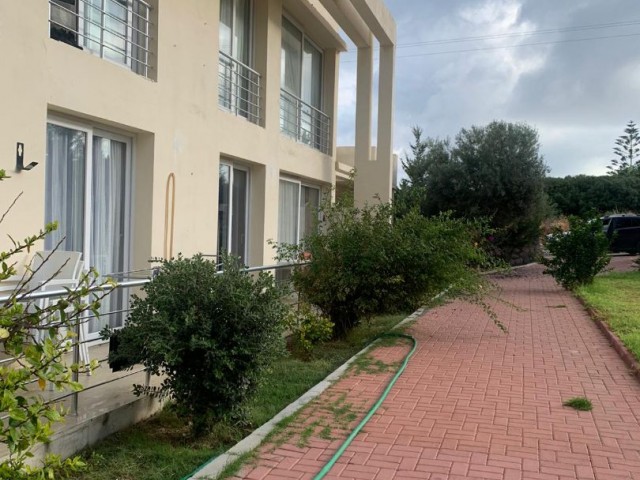 Complex with swimming pool for sale in Edremit