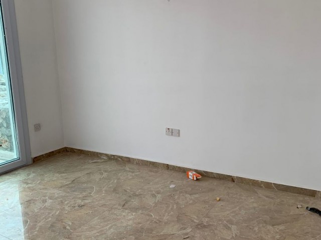 Satılık Apartman 2+1Daire Müstakil Tarzında, bahçeli daireler