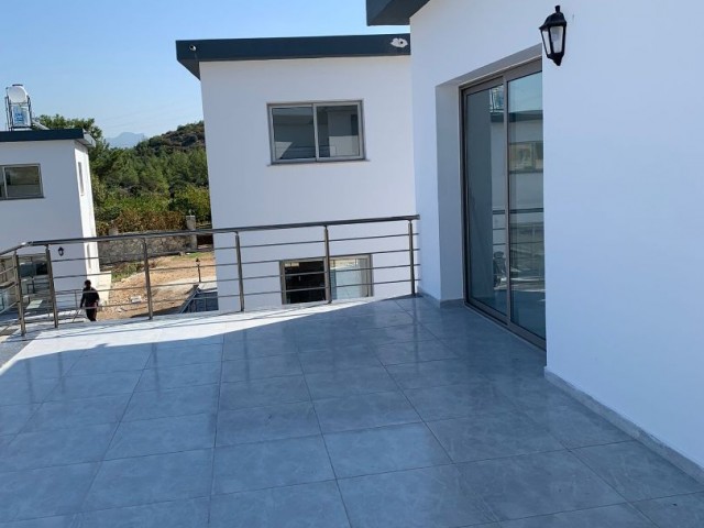 4+1 luxury villa for monthly, weekly, daily rental in Çatalköy