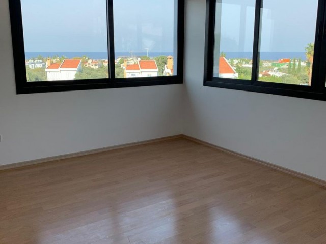 Çatalköy’de satılık 4+1 Villa ,Kapanmaz Deniz manzaralı