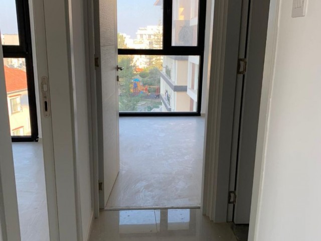 2+1 apartment for sale in Kyrenia Center,Sea views 