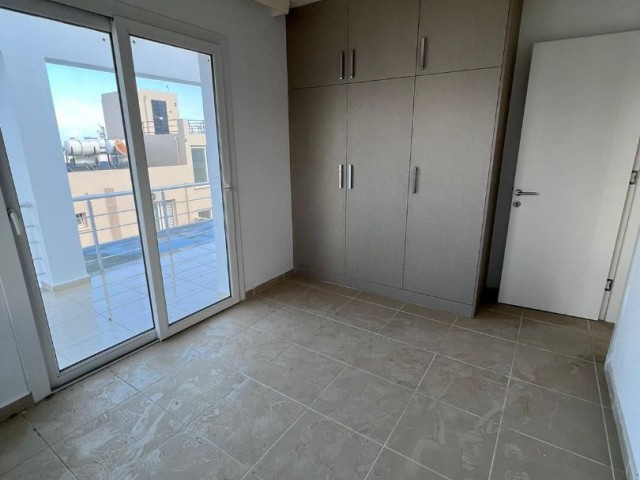 Girne Merkez'de satılık yeni 2+1 penthouse