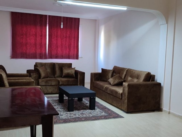 Spacious 5+2 villa for sale in Edremit