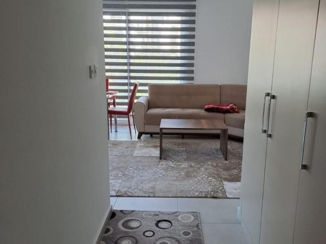 2+1 apartment for rent in center of girne