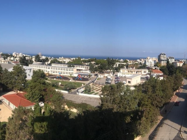 تخت برای فروش in Girne Merkez, گیرنه