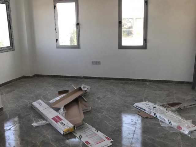 Girne merkezde satılık 3+1 daire