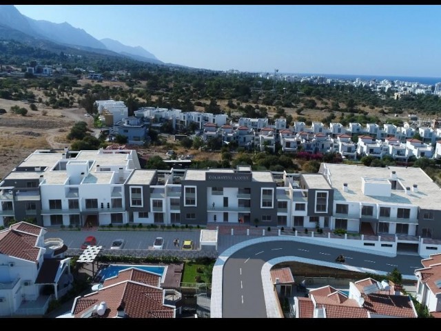 2+1 apartments in a complex for sale in Doğanköy