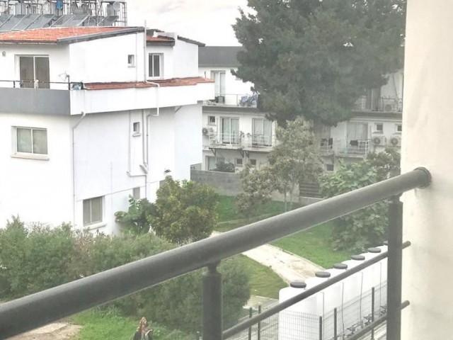 1+1 Wohnung zu verkaufen in Kyrenia/ Karaoglanoglu