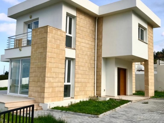 3+1 villa for sale in Yeşiltepe