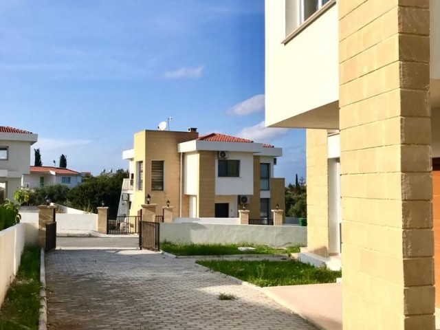 3+1 villa for sale in Yeşiltepe