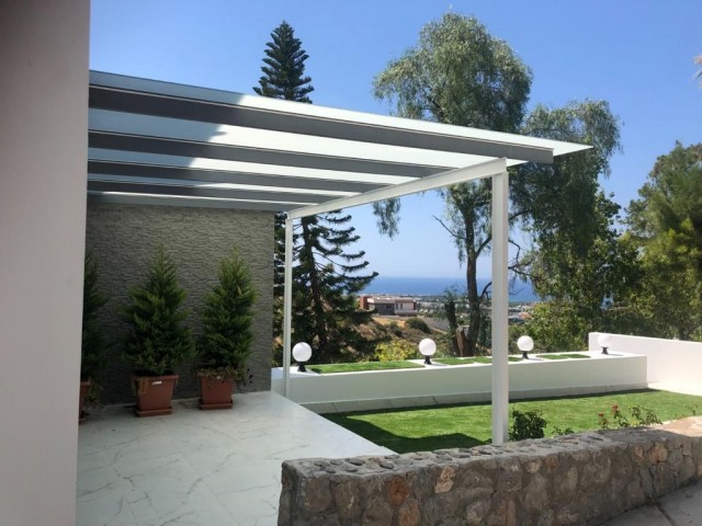 Luxury 5+2 villa for sale in Upper Kyrenia. Behind Ezic Premier