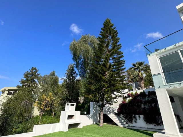 Luxuriöse 5+2 Villa zum Verkauf in Ober-Kyrenien. Hinter Ezic Premier