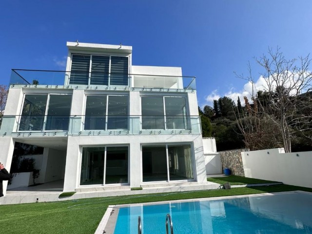 Luxury 5+2 villa for sale in Upper Kyrenia. Behind Ezic Premier