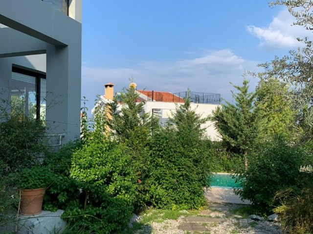 4+1 Villa zur Miete in Catalkoy