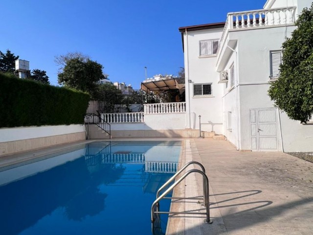  6+2 villa with pool for sale in Kyrenia center