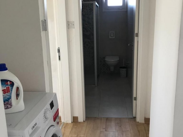 Möblierte 2+1 Wohnung zu verkaufen in Kyrenia Zentrum 