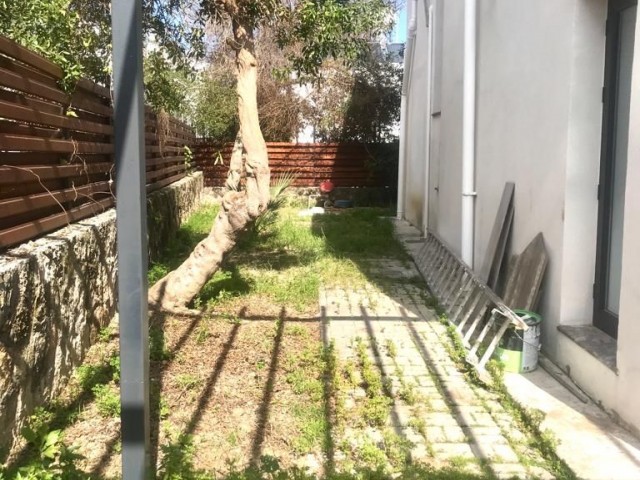 4+1 villa for sale in Kyrenia Karaoğlanlu