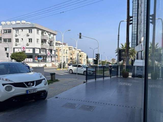 Girne Merkez’de Satılık dükkanlar ,son 2 adet !!!!