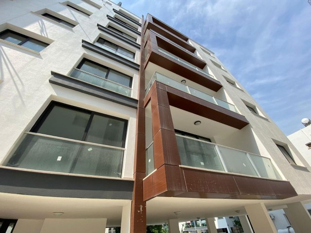 Complete building for sale in Girne Center, Great Opportunity for Investment!!!!