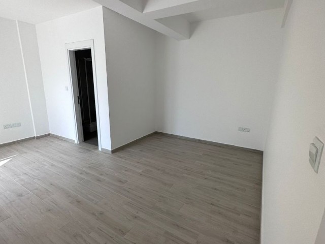 Very spacious 2+1 apartment for sale in Girne Center