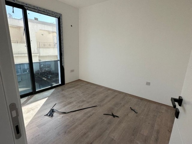  Geräumige 3+1 Wohnung zu verkaufen in Kyrenia Centre