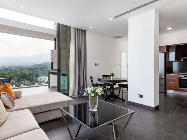 Zu verkaufen Moderne Luxus 1+1 Wohnung, Kyrenia Zentrum 