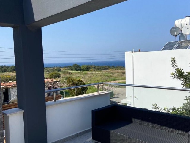 3+1 sea front villa with pool for rent in Çatalkoy