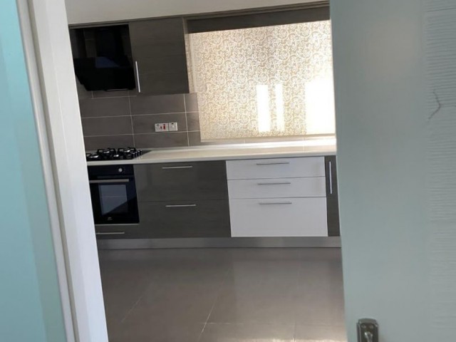 Ozanköy'de havuzlu ve deniz manzaralı kiralık 3+1 lüks villa