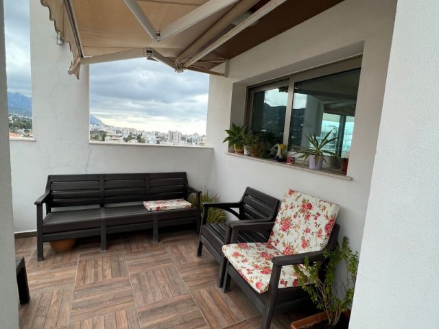  Zu verkaufen 2+1 Duplex-Wohnung zu verkaufen in Kyrenia Centre,Unfolding Mountain View