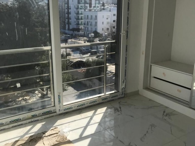 Girne merkezde satılık 3+1 daire