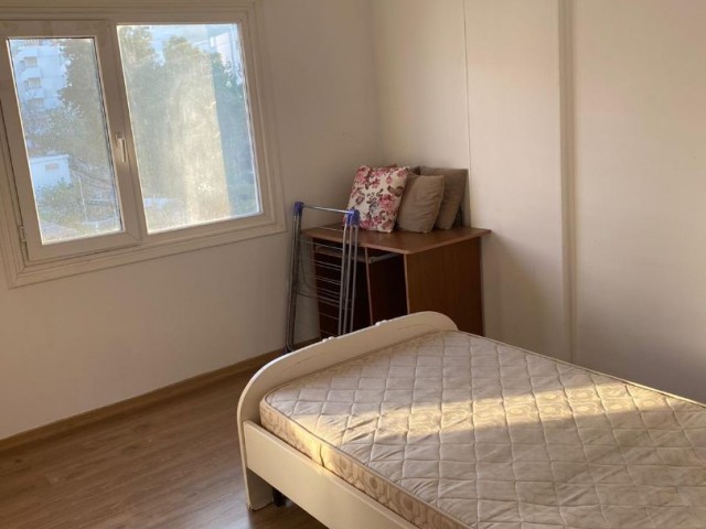 Satılık Denize Sıfır 3+1 Daire, Girne Merkez