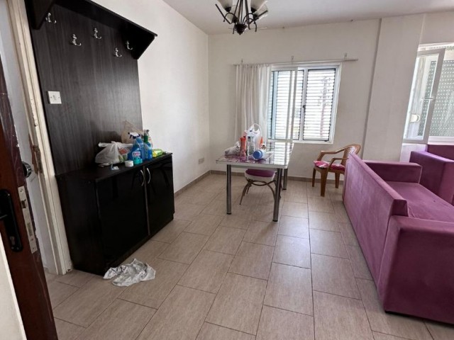 3+1 furnished apartment for rent in center Kyrenia