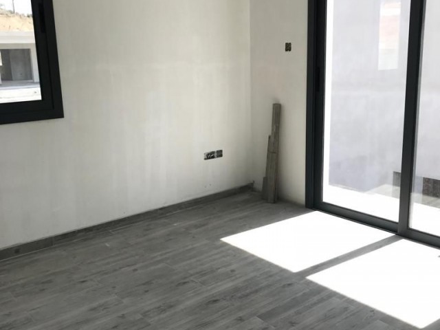 3+1 Duplex-Villa zu verkaufen in Kyrenia Bogaz