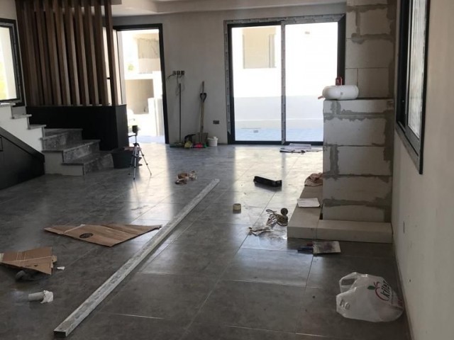 3+1 Duplex-Villa zu verkaufen in Kyrenia Bogaz