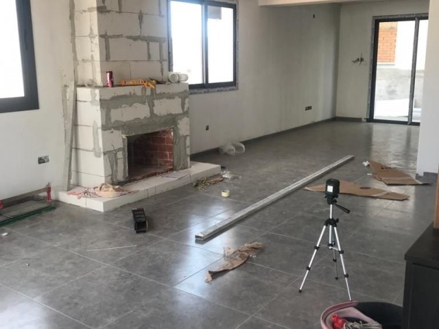 3+1 Duplex-Villa zu verkaufen in Kyrenia Bogaz