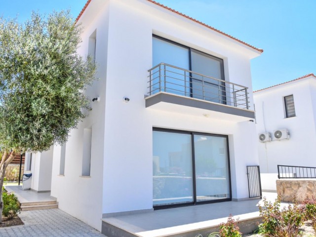 4+1 twin villas for sale in Edremit, Kyrenia, with private pool