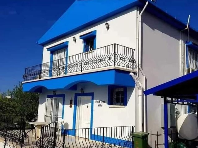 Girne Lapta'da 2+1 günlük kiralık villalar