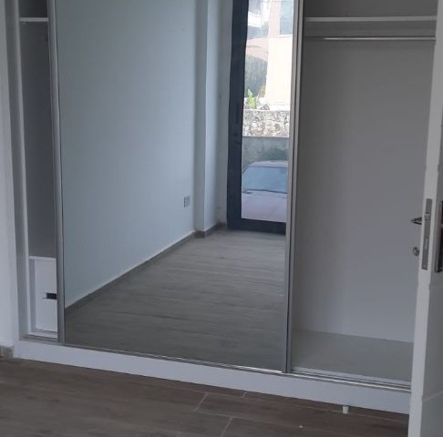 Neue 2+1 Wohnung zu verkaufen in Lapta