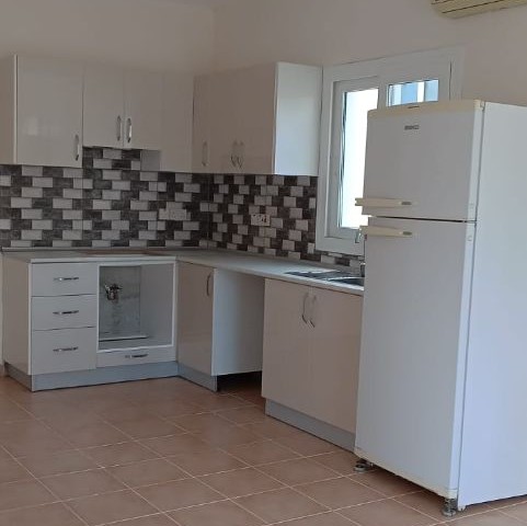 3+1 spacious apartment for sale in the center of Kyrenia